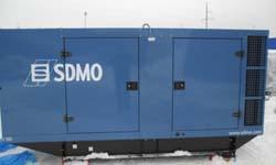 Генератор SDMO как постоянный источник питания для стройплощадки.